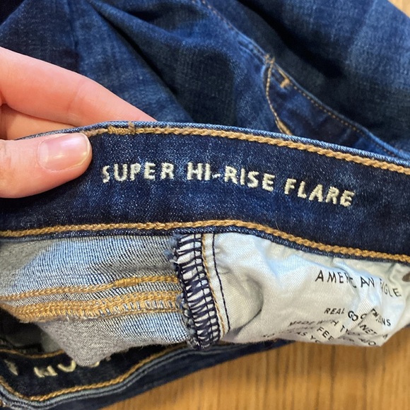 American Eagle Super Hi-Rise Flare - Picture 4 of 9